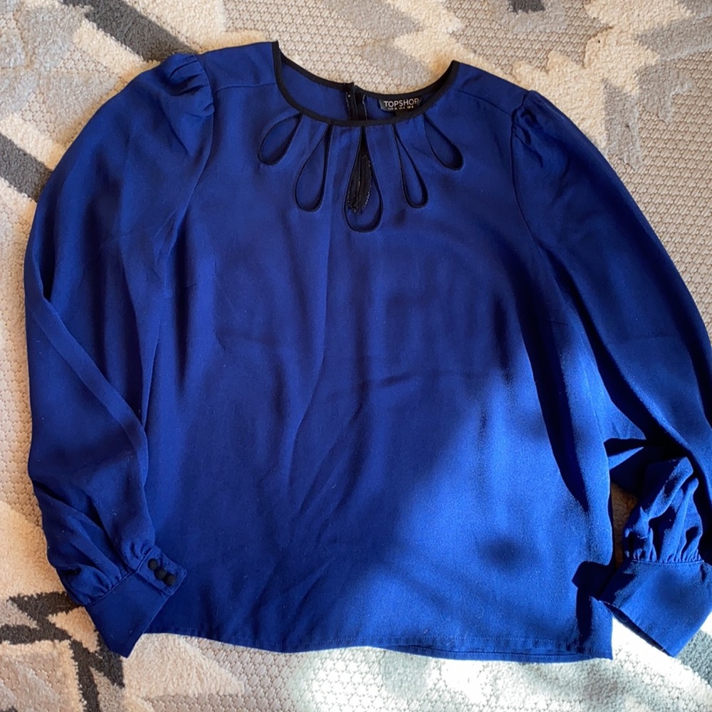 TOPSHOP key hole balloon sleeve blouse size 4
